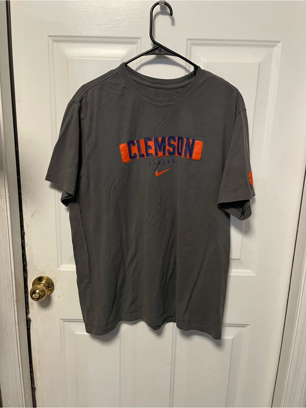 Nike Clemson Gray Short Sleeve Logo T-Shirt size XL